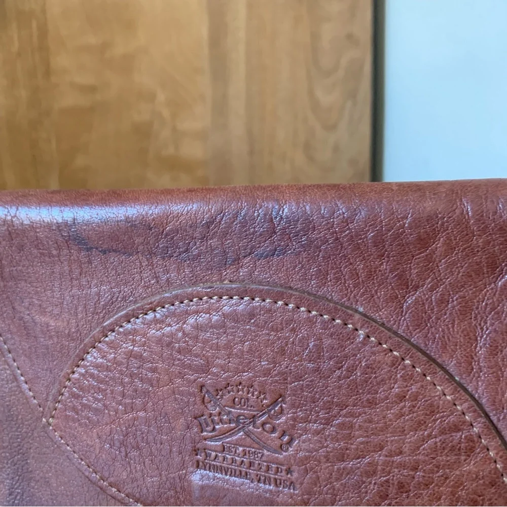 Col. Littleton Fine Leather Vintage Tablet Bag